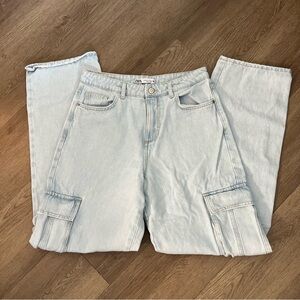 Zara light wash cargo jeans